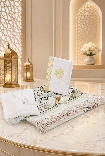 Gelin Damat Kadife Kaplı Kuranı Kerim Seccade Tesbih Takke Namaz Örtüsü Esans ve Kutulu İslami Hediye Seti - Siyah Beyaz - 10