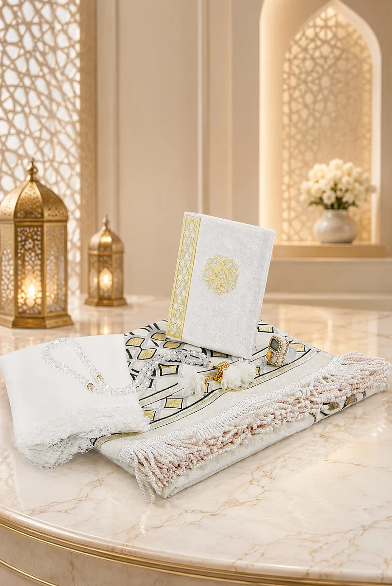 Gelin Damat Kadife Kaplı Kuranı Kerim Seccade Tesbih Takke Namaz Örtüsü Esans ve Kutulu İslami Hediye Seti - Siyah Beyaz - 10