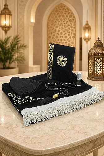 Gelin Damat Kadife Kaplı Kuranı Kerim Seccade Tesbih Takke Namaz Örtüsü Esans ve Kutulu İslami Hediye Seti - Siyah Beyaz - ihvanonline (1)