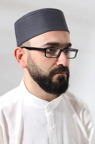 Gri Kapitone Osmanlı Arma Nakışlı Kalıp Namaz Takkesi - 4