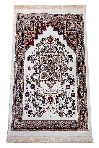 Halı Seccade Desenli – Klasik Motifli Kaymaz Tabanlı Namazlık - Krem - ihvanonline (1)