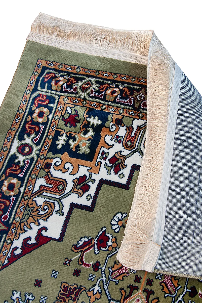 Halı Seccade Desenli – Klasik Motifli Kaymaz Tabanlı Namazlık - Yeşil - 4
