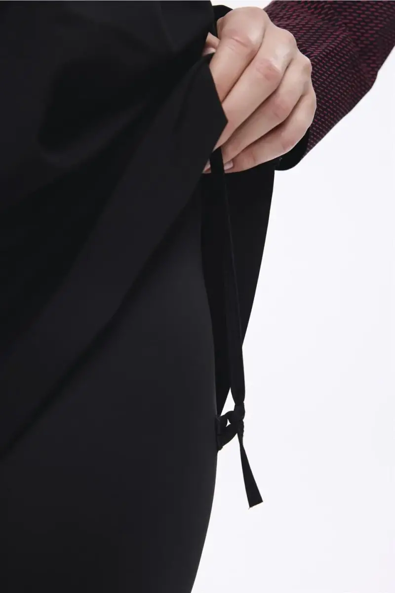 Haşema Esila 5 Parça Jileli Fermuarlı Tam Kapalı Tesettür Mayo Takımı 2934-25 Mor Siyah - 4