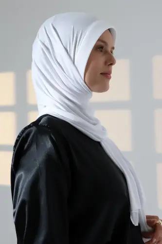 Hazır Pratik Geçmeli Likralı Penye Tesettür Şal - Beyaz - 6