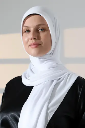 Hazır Pratik Geçmeli Likralı Penye Tesettür Şal - Beyaz - 7