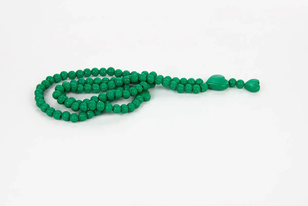 Heart Pattern Rose Scented Rosary with Rose Box - Green - 4