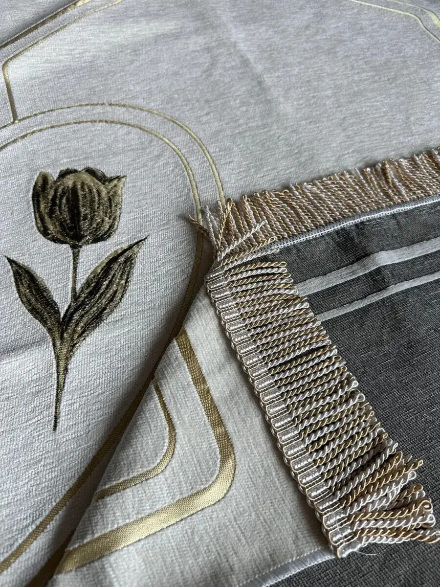 Hediye Kutulu İsme Özel Nakışlı Çiftler İçin Kalpli Seccade Seti Çeyizlik Eşli Namazlık Siyah Krem - 6