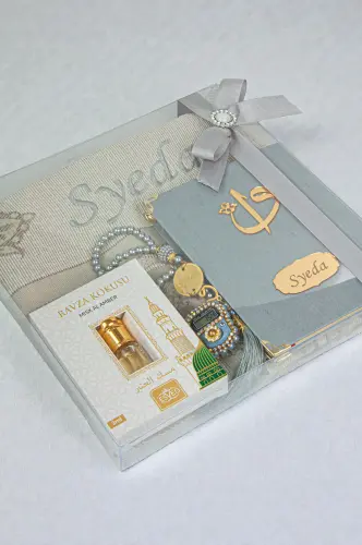 Hediyelik Kişiye Özel İsimli Seccade Seti - Yasin Kitabı, Tesbih, Zikirmatik, Esans - Gri - ihvanonline (1)