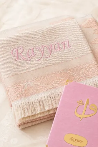 Hediyelik Kişiye Özel İsimli Seccade Seti - Yasin Kitabı, Tesbih, Zikirmatik, Esans - Pembe - 4