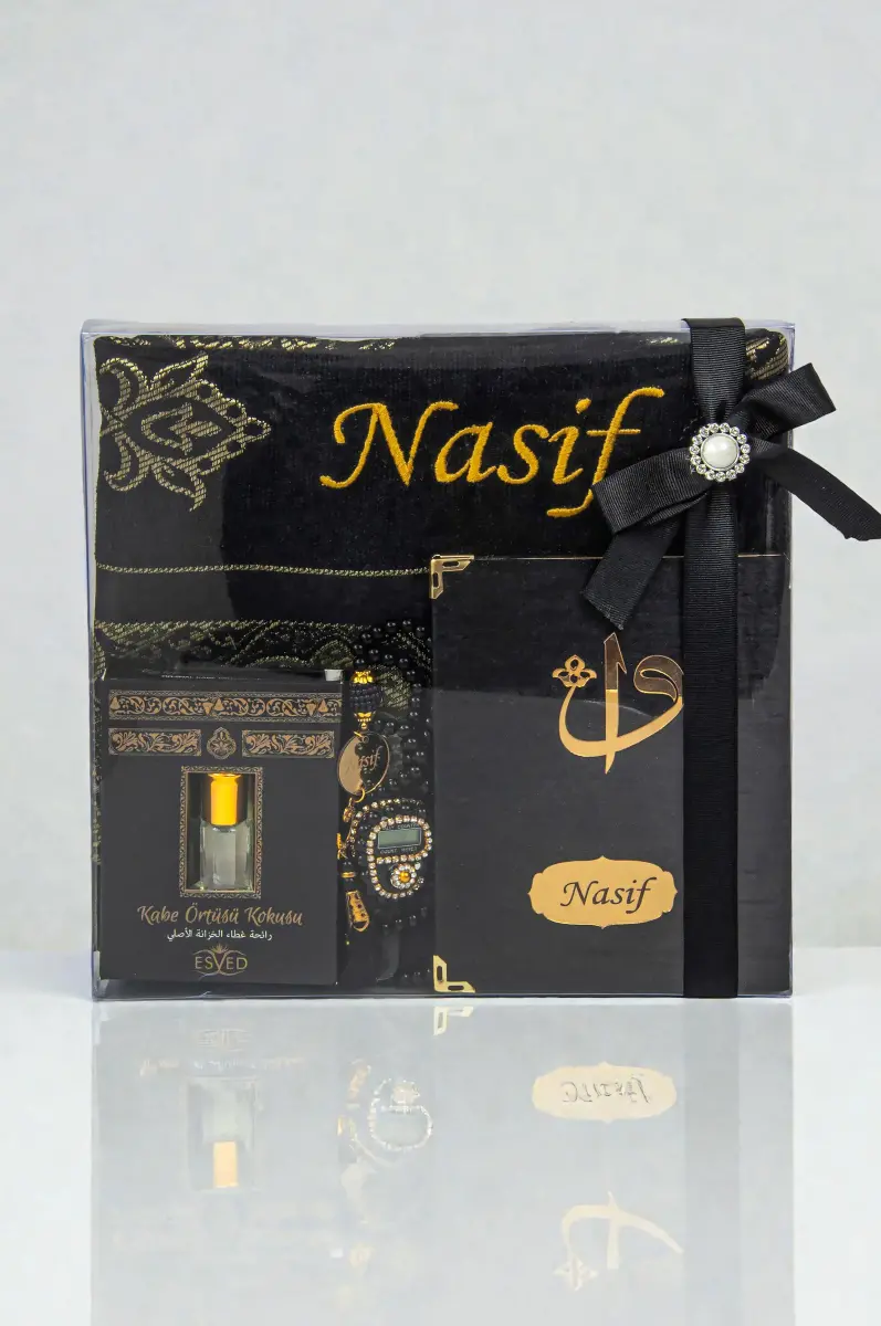 Hediyelik Kişiye Özel İsimli Seccade Seti - Yasin Kitabı, Tesbih, Zikirmatik, Esans - Siyah - 1