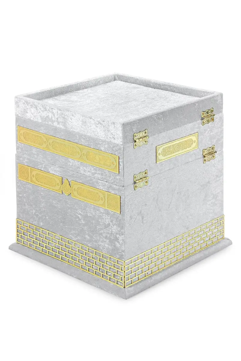 Hediyelik Kuran-ı Kerim, Eşarp, Tesbih ve Seccade Kabe Maketi Seti Beyaz - 9