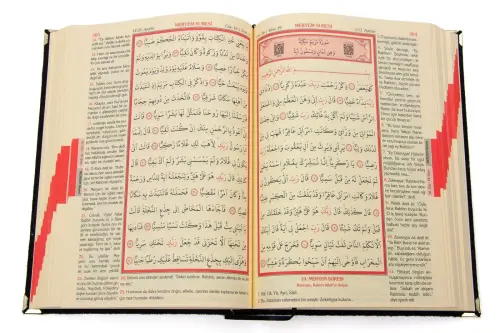 Hediyelik Türkçe Mealli İsme Özel Orta Boy Kadife Kaplı Kuranı Kerim Siyah - 3