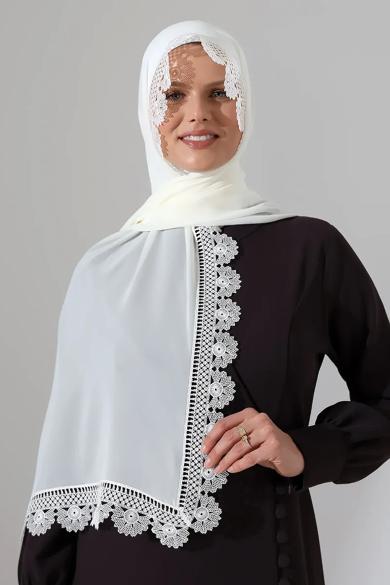 İğne Oyalı Dantelli Güpürlü Eşarp Demor Mevlüt Örtüsü Namaz Örtüsü Papatya Motifli Beyaz (SNL) - 2