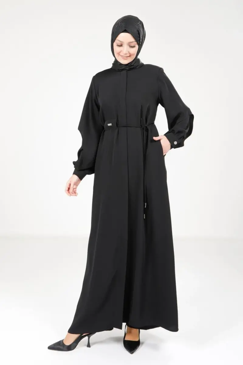 Siyah Fermuarlı Kolları Yırtmaçlı Beyaz Biyeli Spor Tesettür Ferace 9327-25 - 2