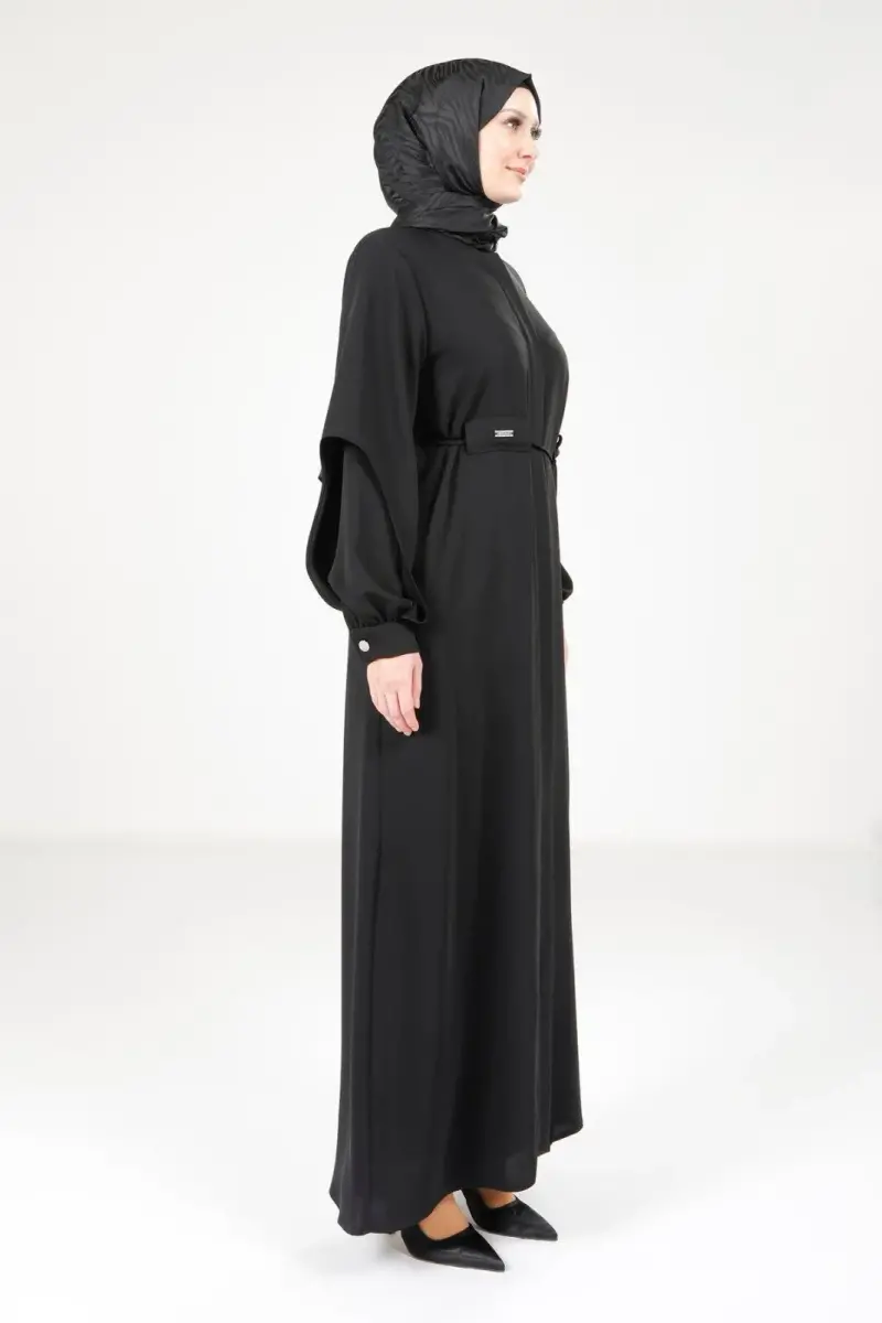 Siyah Fermuarlı Kolları Yırtmaçlı Beyaz Biyeli Spor Tesettür Ferace 9327-25 - 3