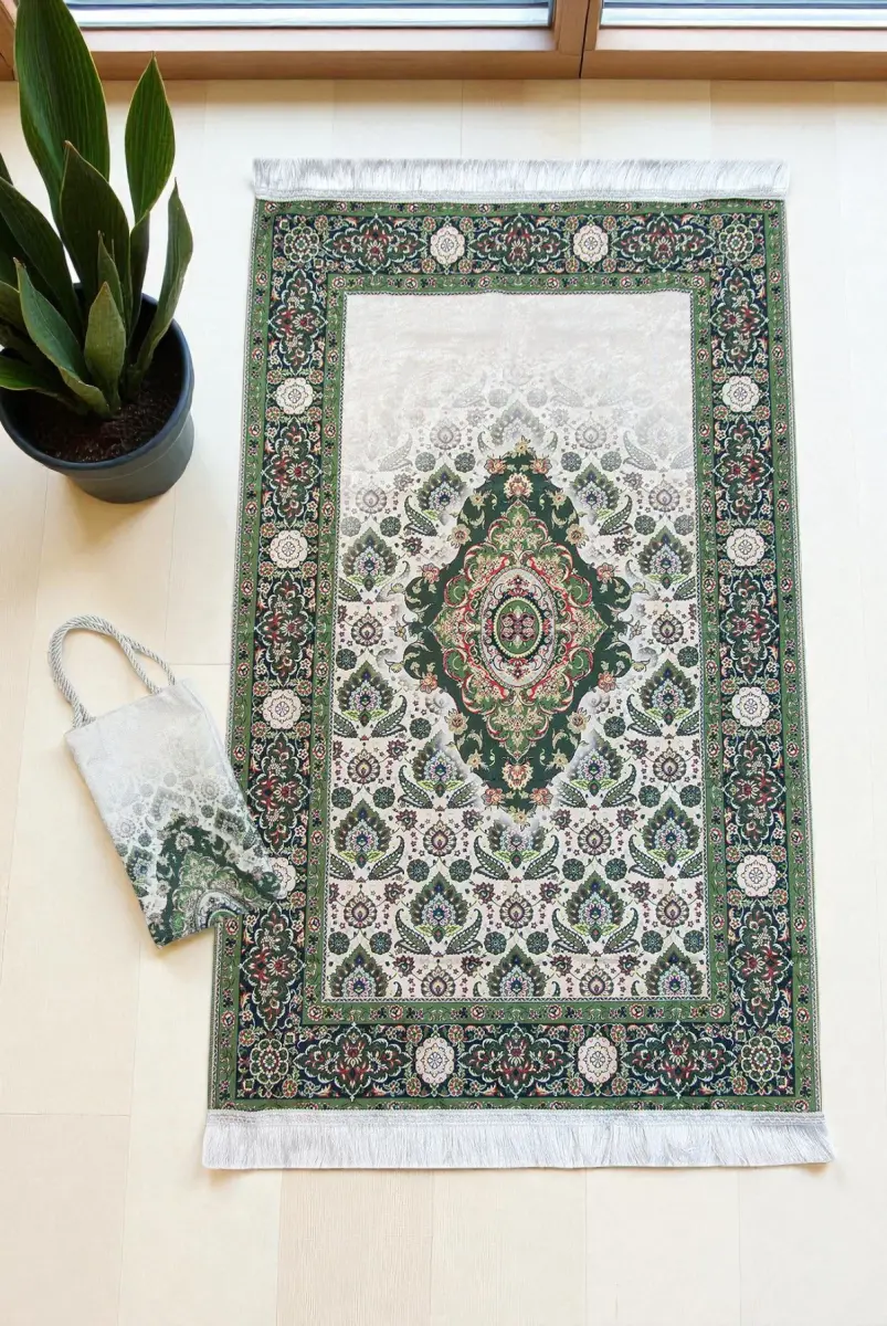 İpeksi Dokulu Çantalı Kadife Seccade - Rumi Motifli, Pratik, Taşınabilir - Yeşil - 1