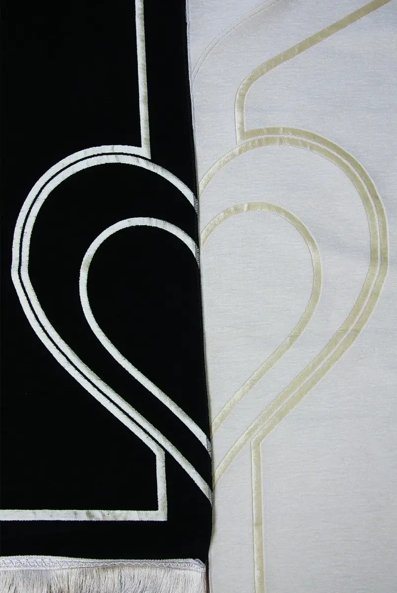 Kişiye Özel Çeyizlik İsimli Kalpli Seccade, Bohçalık Çeyizlik Namazlık Set Siyah Krem Siyah Krem - 3