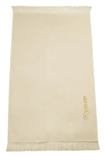 İsim Nakışlı Desensiz Kadife Seccade Krem 