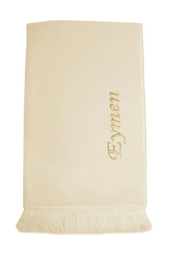 İsim Nakışlı Desensiz Kadife Seccade Krem - 4