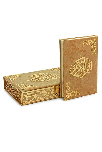 İsimli Kişiye Özel Kadife Kaplı Lazer Kesim Desenli Kuranı Kerim Sandıklı Hediye Seti - Gold - 10
