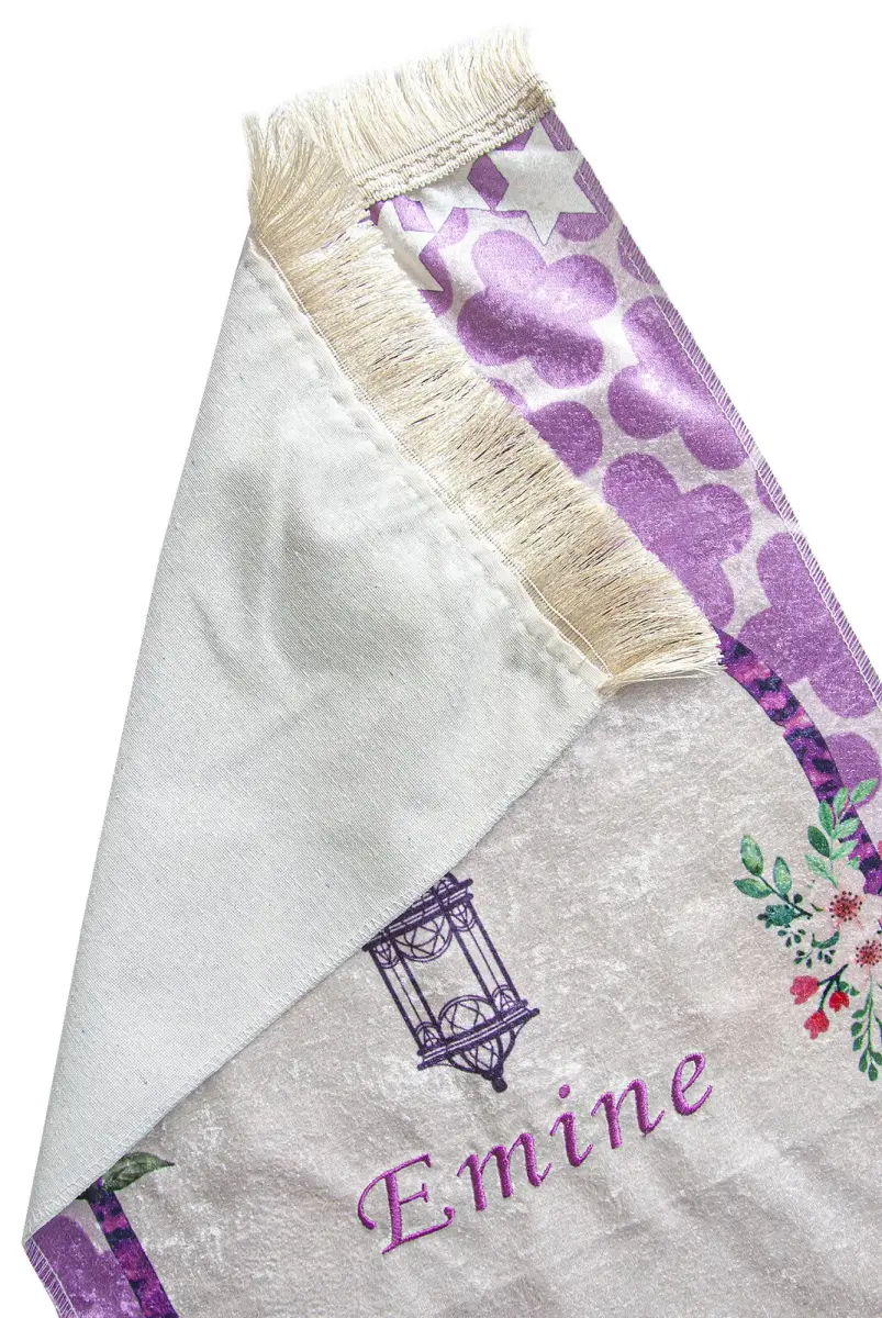 İsme Özel Nakışlı Çocuk Seccadesi Seti Silindir Kutulu Tesbihli Pembe - 9