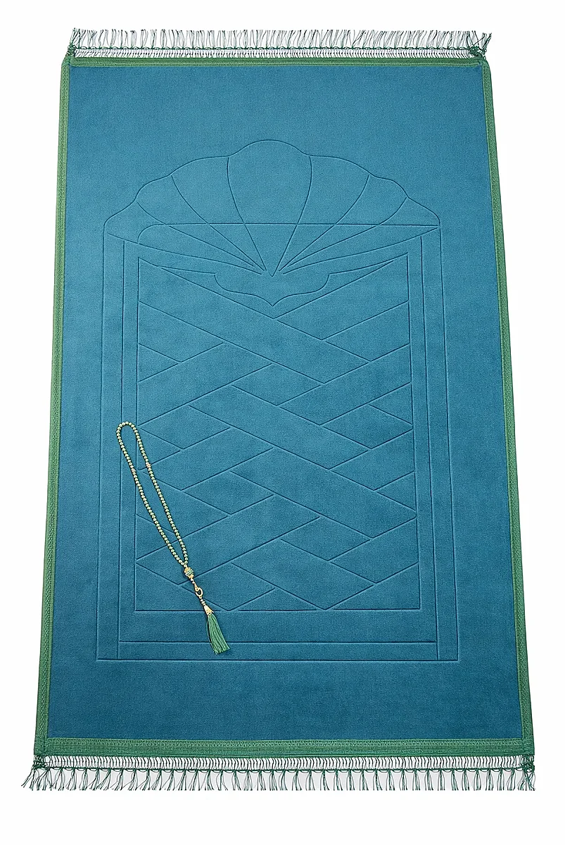 İsme Özel Yumuşak Kadife Dokulu Mihrap Desenli Peluş Seccade Yeşil - 3