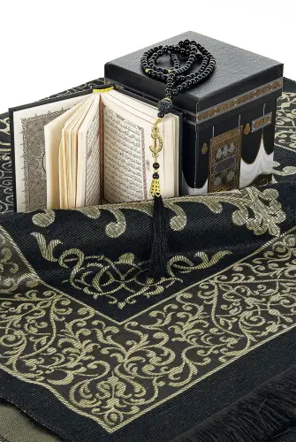 Kaaba Patterned Special Box - With Prayer Rug - Quran Mevlüt Set Black - ihvanonline (1)