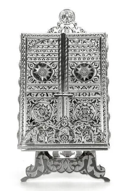 Kaaba Door Designed Silver Color Quran Box with Quran Gift - 2