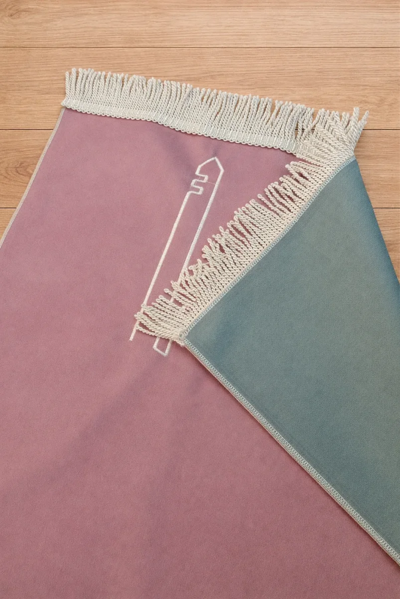 Kabe İşlemeli Lüks Kadife Seccade - Çeyizlik, Hac ve Umre Hediyelik Namazlık - Pembe - 2