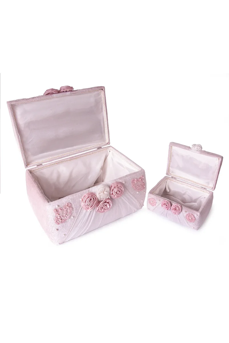 Kadife Süngerli Güllü Dantelli Söz Nişan Düğün Çeyizlik Gelin Bohça Sandık Seti (Büyük+Küçük) - Pudra/Beyaz - 2