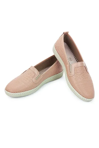 Kadın Deri Günlük Ortopedik Ayakkabı, Esnek ve Yumuşak Tabanlı Hac Umre Ayakkabısı - Somon - ihvanonline (1)