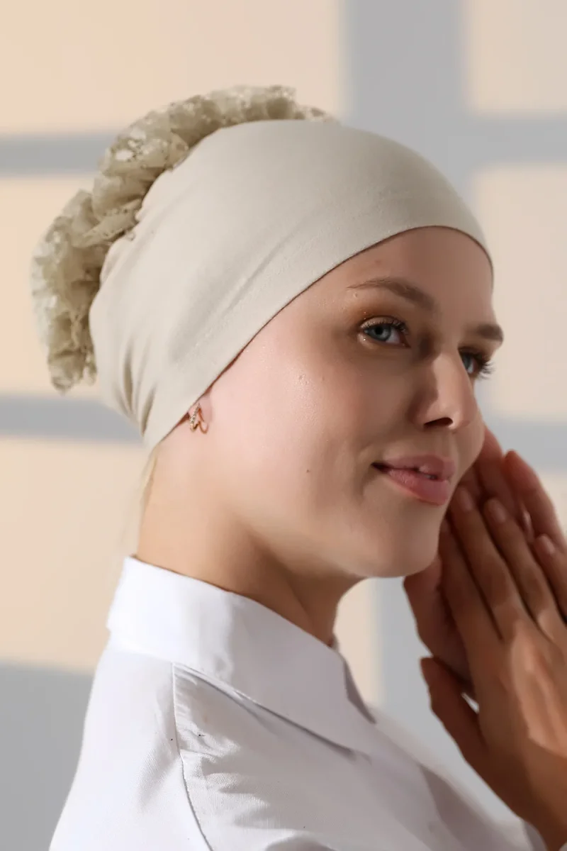 Kadın Fırfırlı Güpürlü Tesettür Topuz Bone - Krem - 7