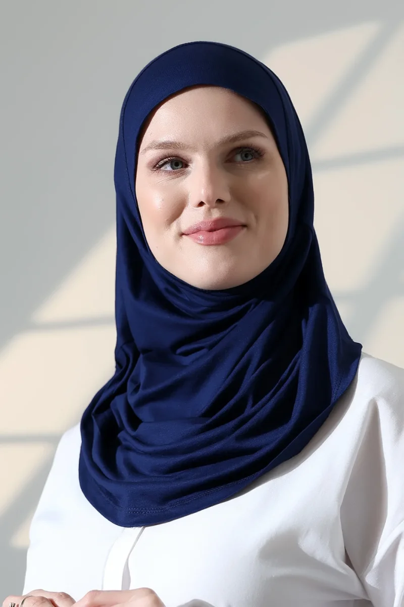 Tek Parça Pratik Namaz Başörtüsü, Hazır Geçmeli Tesettür Şal - Lacivert - 2