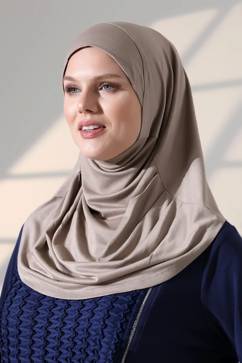 Tek Parça Pratik Namaz Başörtüsü, Hazır Geçmeli Tesettür Şal - Vizon - 1