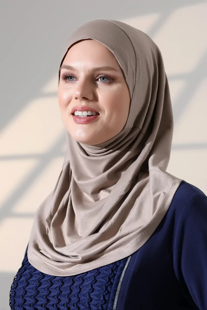 Tek Parça Pratik Namaz Başörtüsü, Hazır Geçmeli Tesettür Şal - Vizon - 4