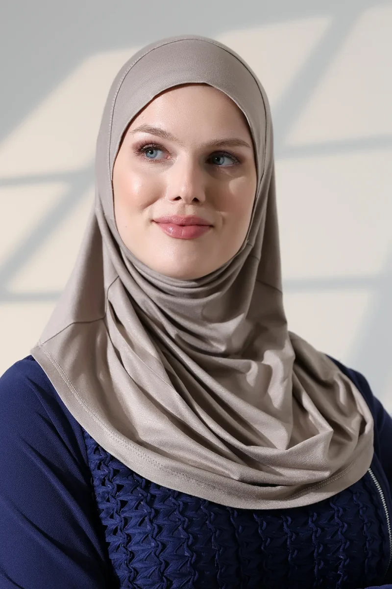 Tek Parça Pratik Namaz Başörtüsü, Hazır Geçmeli Tesettür Şal - Vizon - 6