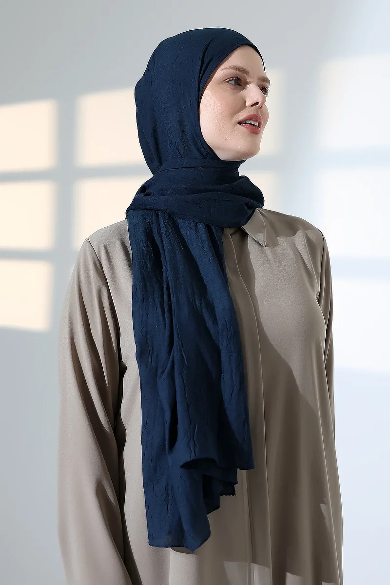 Kadın Tesettür Bambu Kraş Şal, Ütü Gerektirmeyen Doğal Hijab Başörtüsü (75x180 cm) - Lacivert - 3