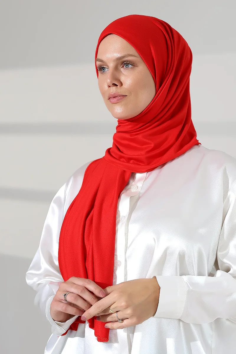 Kadın Viskon Şal Esnek Tesettür Başörtüsü Uzun Mevsimlik Kırmızı - 2