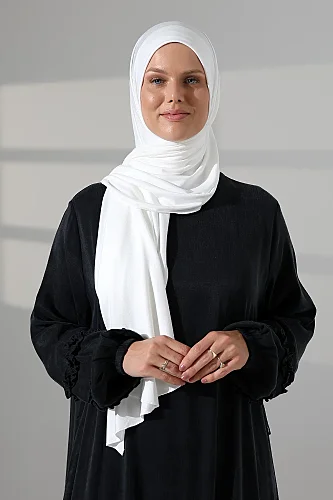 Kadın Viskon Şal Esnek Tesettür Başörtüsü Uzun Mevsimlik Beyaz 