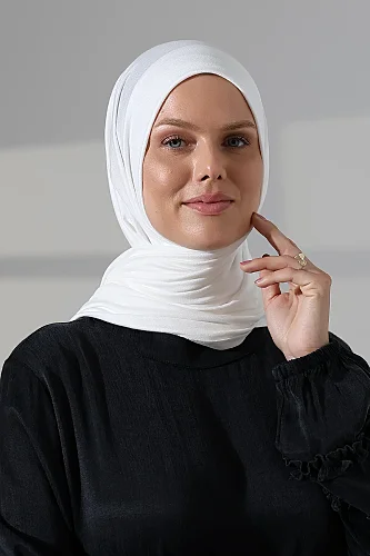Kadın Viskon Şal Esnek Tesettür Başörtüsü Uzun Mevsimlik Beyaz - 4