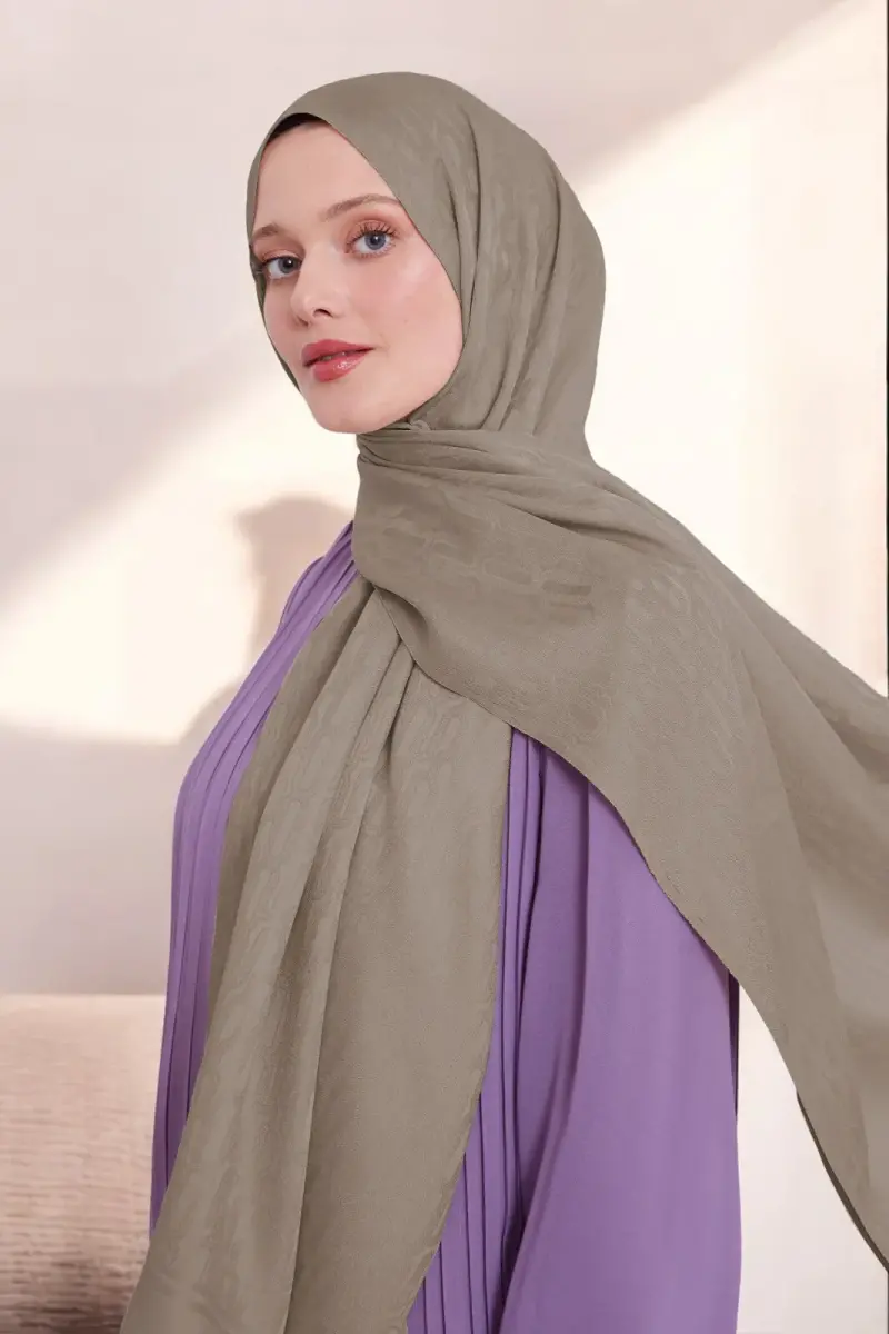 Kadın Zincir Desen Tesettür Blue Jakar Şal Açık Kahve - 1