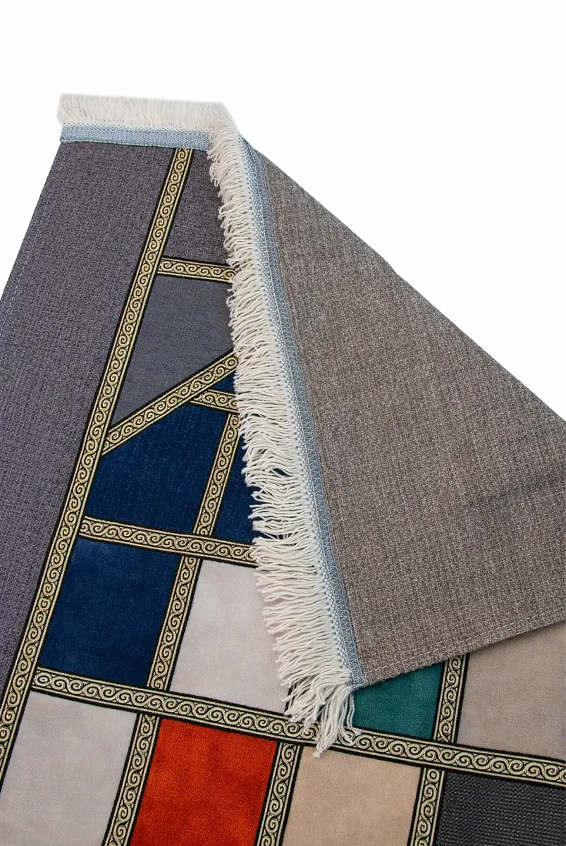 Kalın Çift Katlı Astarlı Seccade – Kırk Yama Desenli Yumuşak Seccade - Koyu Gri - 3