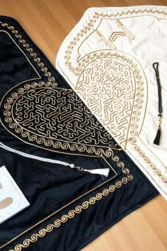 Kalpli Seccade Eşli Çift Seccadesi Hediyelik Gelin Damat Bohçası Seti - 3