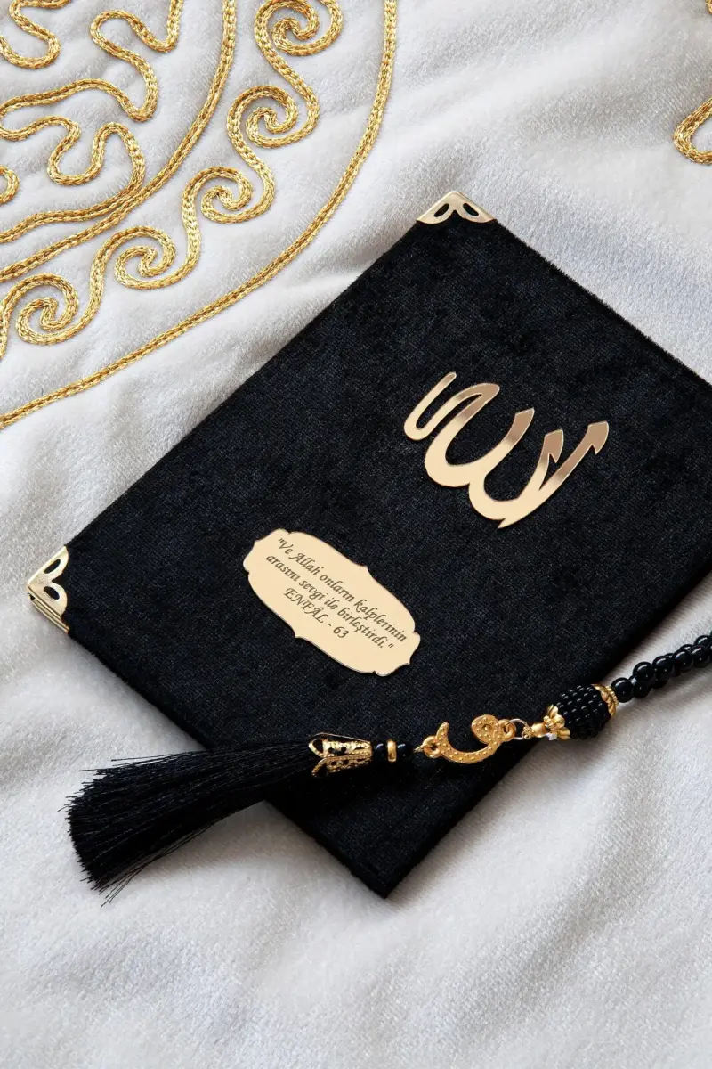 Kalpli Seccade Eşli Çift Seccadesi Hediyelik Gelin Damat Bohçası Seti - 4