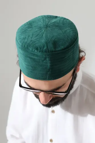 Kapitone Yıldız Desenli Kadife Kalıp Namaz Takkesi Yeşil - 2