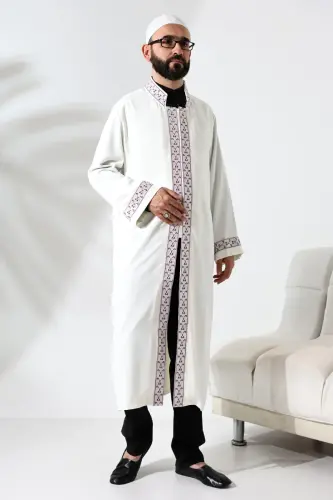 Kırmızı Desen İşlemeli Krem Hakim Yaka Çıt Çıtlı, Cepli İmam Cübbesi - 3