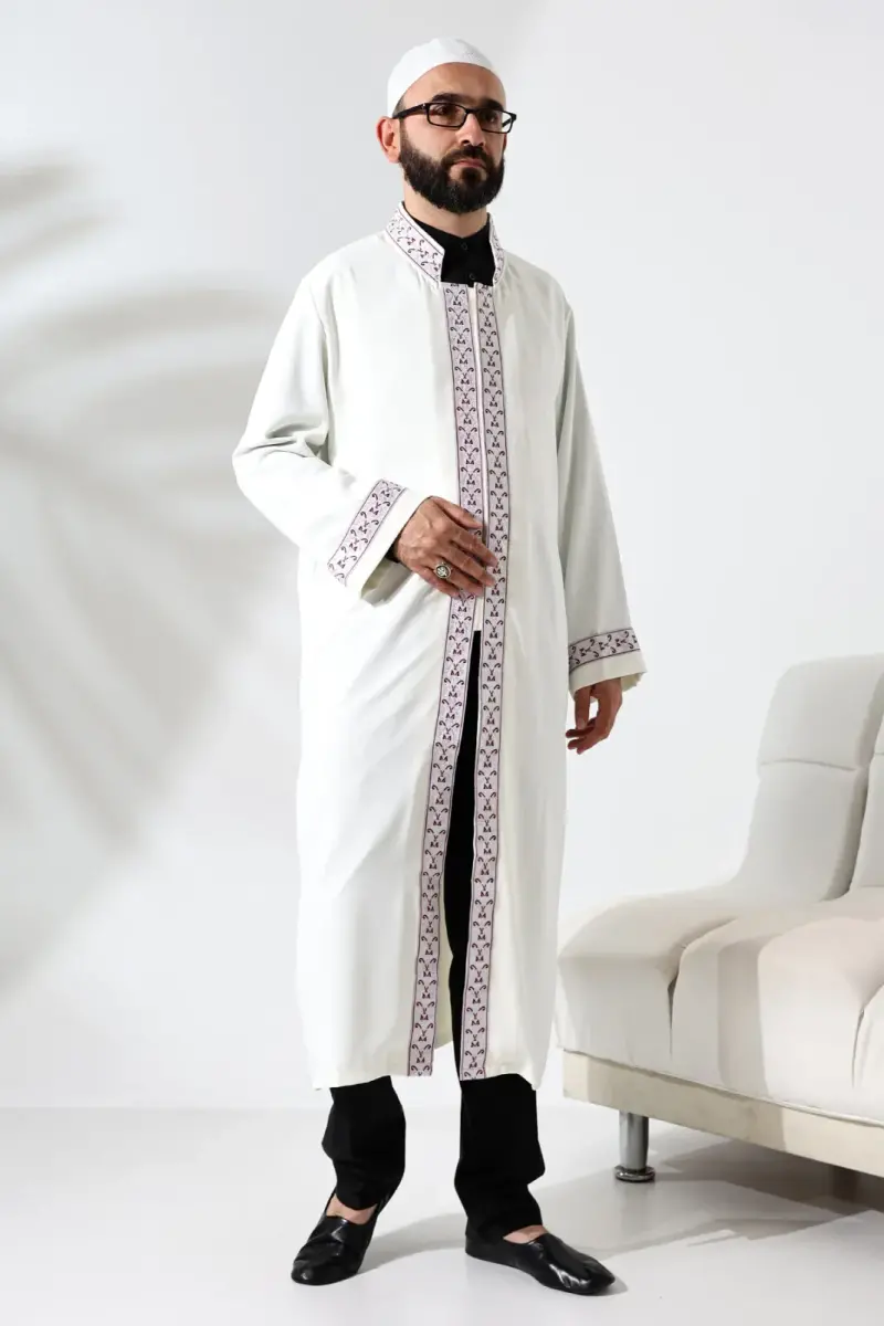 Kırmızı Desen İşlemeli Krem Hakim Yaka Çıt Çıtlı, Cepli İmam Cübbesi - 3