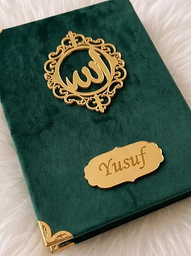 Kişiye Özel İsim Nakışlı Kadife Seccade ve İsimli Kadife Yasin Hediye Seti – Yeşil - 3