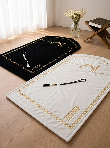 Kişiye Özel İsimli Kabe İşlemeli Kadife Çift Seccadesi Seti Gelin Damat Bohçası Çeyizlik Siyah Beyaz - 7