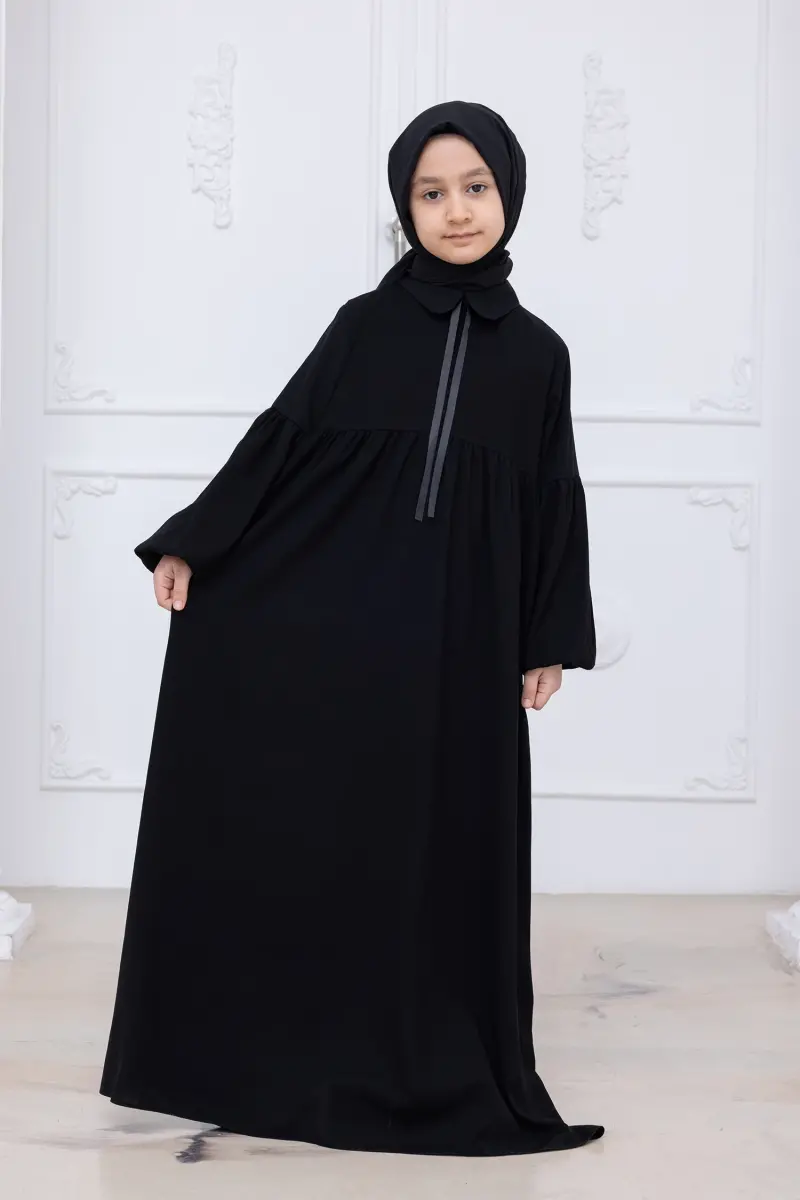 Kız Çocuk Pamuklu Tam Boy Tesettür Elbise Bebe Yaka Bağcıklı Kolu Lastikli - Siyah - 4